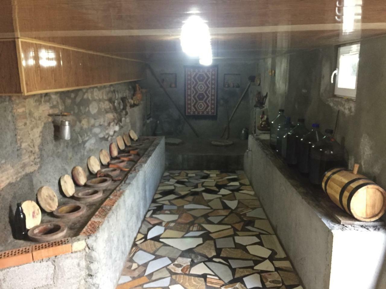 Guest House Loza Sighnaghi Esterno foto
