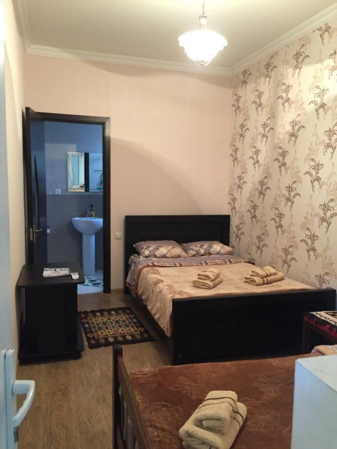 Guest House Loza Sighnaghi Esterno foto