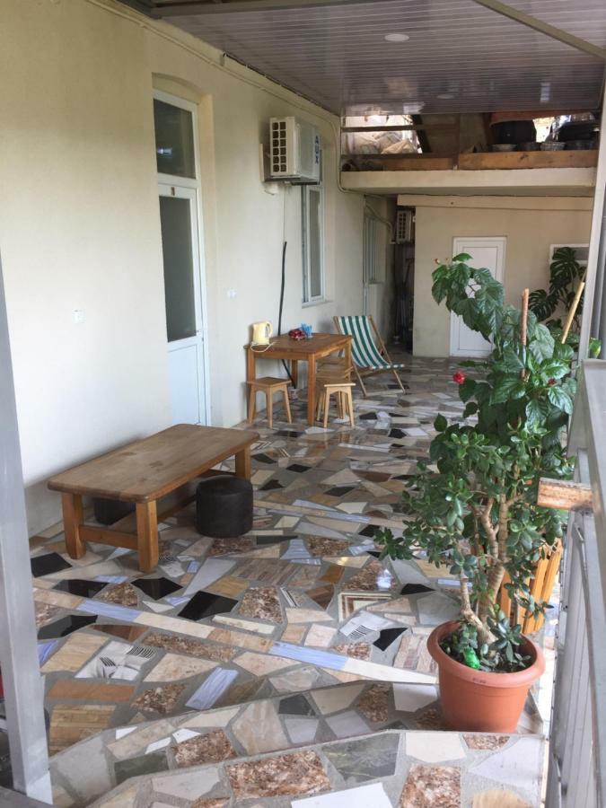 Guest House Loza Sighnaghi Esterno foto